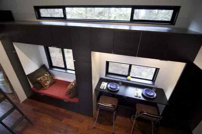 desain rumah minimalis 2016, 2 ruangan dengan ventilasi tampak atas